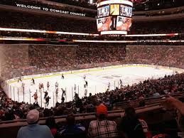 Wells Fargo Center Club Box Seats Restaurants Pearl Portland