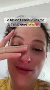 Lenna Vivas Parking Sosie