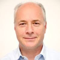 100+ perfiles de «Spitz»