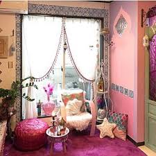 Moroccan decor and design does not. Evoking The Arabesque How To Bring The Moroccan Style To Life