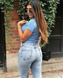 Pornhub star mia khalifa turned sports presenter reveals she still receives death threats on a daily basis. Mia Khalifa Wallpapers 7 0 Baixar Apk Para Android Aptoide