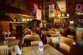 Gatlinburg cabin rentals, chalets and vacation homes in the smoky mountains of tennessee! Gatlinburg Tn On Twitter Nothing Warms The Heart Like Some Log Cabin Pancake House Gatlinburgeats