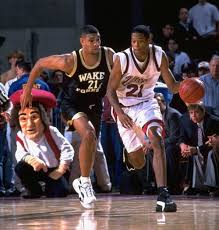 Tim Duncan And Marcus Camby In College College Basketball Players American Sports Basketball Players