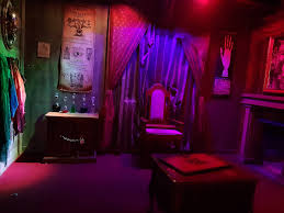 Help a tourist escape from a haunted house by exploring creepy rooms and finding clues. Horror Escape Immersive Thrilling Escape Room Victoria Bc