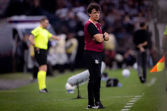 SBT Sports | Diniz pede desculpas ap&oacute;s nova derrota do Corinthians: "Situ