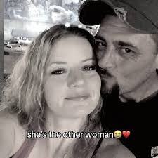 Kelli Welsh's Instagram, Twitter & Facebook