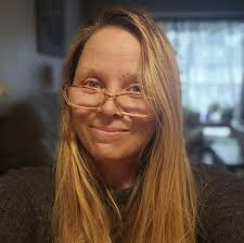 Daytime pole fitness classes for beginners?