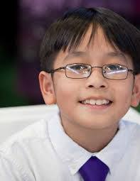 Edward Mitton's Instagram, Twitter & Facebook