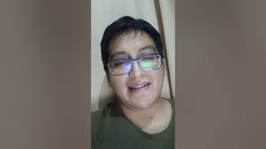 Bibliotecuento: Ronald Calderón lee su microrrelato "Un libro rojo"