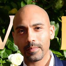 Love Blossoms (2017) Full Cast & Crew