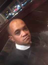 Hi. I'm Dan, 74, from Boca Raton. I would like to be in a relationship.