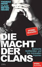 Das haus, in dem er sich befindet, gehört zu den 77 immobilien der familie r., die im juli 2018 von der staatsanwaltschaft berlin wegen des vorwurfs der geldwäsche beschlagnahmt wurden. Clankriminalitat Pate Von Berlin Mahmoud Al Zein Ausgereist Der Spiegel