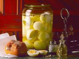 Soleier Nach Omas Rezept Einlegen So Geht S Lecker Soleier Omas Rezepte Soleier Einlegen