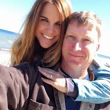 Who are local realtors for selling a home in Tekonsha?