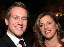 Social Circuit, March 10, 2010