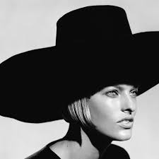 Naomi Campbell auf Youtube: Diese Lektionen lehrt uns ihre Serie "No  Filter"