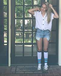 Rocca Sock Compression Socks En Instagram Ever Wonder What To Wear With A Cute Pair Of Shorts A Cute Pair In 2020 Cute Socks Compression Socks Compression Wear
