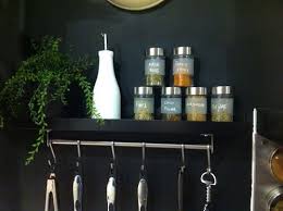 6 Geniale Bilderregal Hacks Auf Die Ihr Nie Von Selbst Gekommen Wart Ikea Regal Kuche Bilderregal Ikea