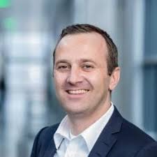 Alexander Senn's Instagram, Twitter & Facebook