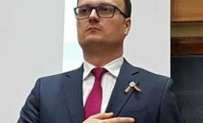 Rise project a dezvăluit pe facebook cine sunt oamenii din spatele lui alexandru cumpănașu. Alexandru CumpÄƒnaÈ™u E In Doliu Alexandra Una Dintre Fetele Ucise La Caracal Era Nepoata Lui Stiri Pe Surse Cele Mai Noi Stiri