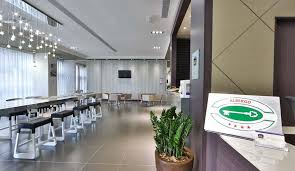 The hotel looks out over one of the most charming squares in genova, surrounded by buildings from the xvi century. Hotel In Genoa Bw Premier Chc Airport Genoa