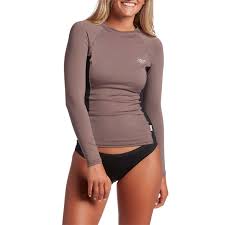 Pin By Hannah 38b 28 34 On Swim Rash Guard Women Long Sleeve Rashguard Specialty Clothing