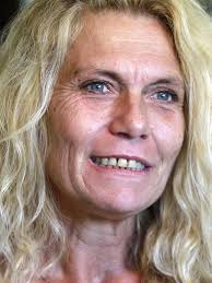 Tammy Wallenda, lion tamer and circus star, dies at 53 in Sarasota