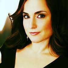 Amy Suznovich's Instagram, Twitter & Facebook