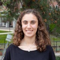 Lillian Winslow's Instagram, Twitter & Facebook