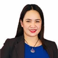 Mona Morales's Instagram, Twitter & Facebook