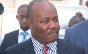 Paula Eno's Instagram, Twitter & Facebook