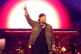 Jelly Roll's Surprise Stagecoach Guest Draws Lackluster Response - Parade