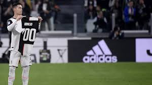 شاهد أفضل أهداف النجم كريستيانو رونالدو بقميص يوفنتوس في الدوري الإيطالي منذ انضمامه للسيدة العجوز عام ٢٠١٨. Ù‚Ù…ÙŠØµ Ø±ÙˆÙ†Ø§Ù„Ø¯Ùˆ ÙÙŠ Ù…Ø²Ø§Ø¯ Ø¹Ù„Ù†ÙŠ Ø¨Ø¯ÙˆÙ„Ø© Ø¹Ø±Ø¨ÙŠØ© ÙÙŠØ¯ÙŠÙˆ ØµÙˆØ±Ø© Rt Arabic