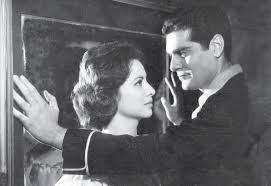 طبعا الفنانة اللي بالمقطع اسمها فاتن حمامة. 5 Ù…Ù† Ø£ÙØ¶Ù„ Ø£ÙÙ„Ø§Ù… ÙØ§ØªÙ† Ø­Ù…Ø§Ù…Ø©