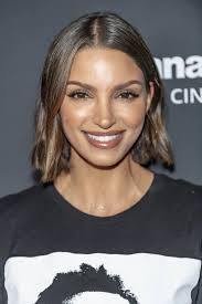 Meaghan Rath Attends Paley Center Media 2019 Paleyfest Cbss Hawaii — Stock  Editorial Photo © info@photographybyeugene.com #357997930