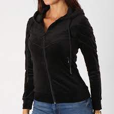 Sweat zippé femme, noir, patch sur la manche, capuche avec liens de resserrage à message, 2 poches, manches longues. Project X Paris Sweat Zippe Capuche Velours Femme F183026 Noir Laboutiqueofficielle Com