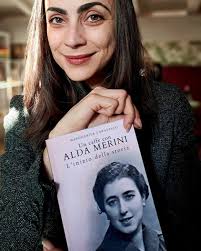 Un caffè con Alda Merini”, Margherita Caravello presenta il suo libro a  Vitorchiano