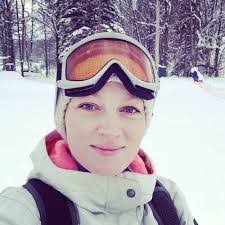 Alina Adkins's Instagram, Twitter & Facebook