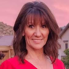 Deborah Kovach's Instagram, Twitter & Facebook