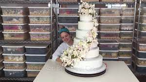 Fall wedding cakes wedding cake rustic wedding cakes with flowers wedding cake designs wedding cupcakes boho wedding orange wedding cakes by cake sweet food chicago. A Spiral Cascade Of Sugar Flowers Youtube