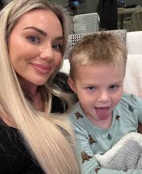 Freddie Freeman's wife Chelsea gives update