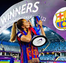 After a 2019//20 season full of ups and downs for her personally, lieke martens was back at his best in the month of december as she was barça femení's player of the month. Lieke Martens Liekemartens1 Twitter