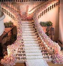 We've compiled 15 of our favorite flower filled staircases for your inspiration. 12 Fabulous Wedding Staircase Decoration Ideas Wedding Stair Decor