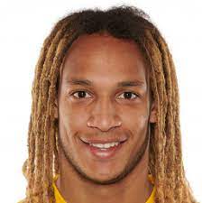 Melingo kevin mbabu (born 19 april 1995) is a swiss professional footballer who plays as a defender for vfl wolfsburg and the switzerland national team. Mbabu Kevin Mbabu As Com