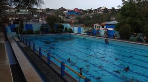 Wow Segarnya Berenang Di Kalitaman Salatiga Bersumber Mata Air Alami Tribun Jateng