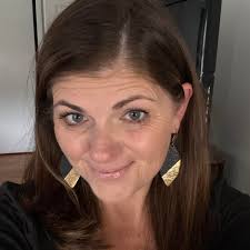 Tricia Cahill-Russell