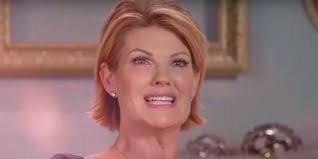 Nichole Holmes's Instagram, Twitter & Facebook