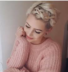 Ale tyto účesy jsou zcela pixie je jeden takový řez. Pixie Ucesy Kratke Vlasy 2020 Postupny Bob Uces Lehke Ucesy Formalni Ucesy Ucesy Pro Kazdodenni Noseni Culiky A Ohony Svatebni Ucesy Rozkosne Vlasy Napady Na Ucesy Sestrihy Vlasy A Krasa