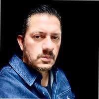 Daniel Palacio's Instagram, Twitter & Facebook