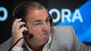 Juan Pablo Poletti: Dejé de ser el ídolo del hospital y pasé a ser el  intendente que recibe reclamos